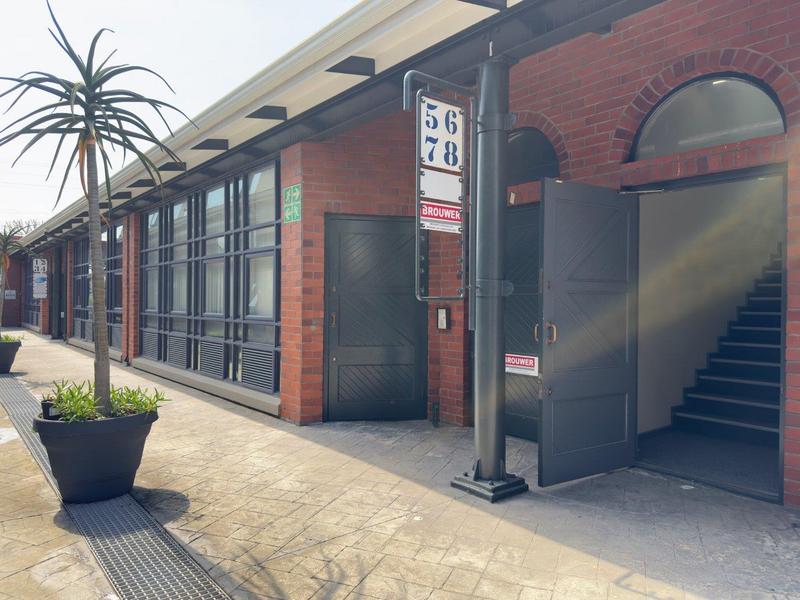 To Let commercial Property for Rent in Mowbray Western Cape